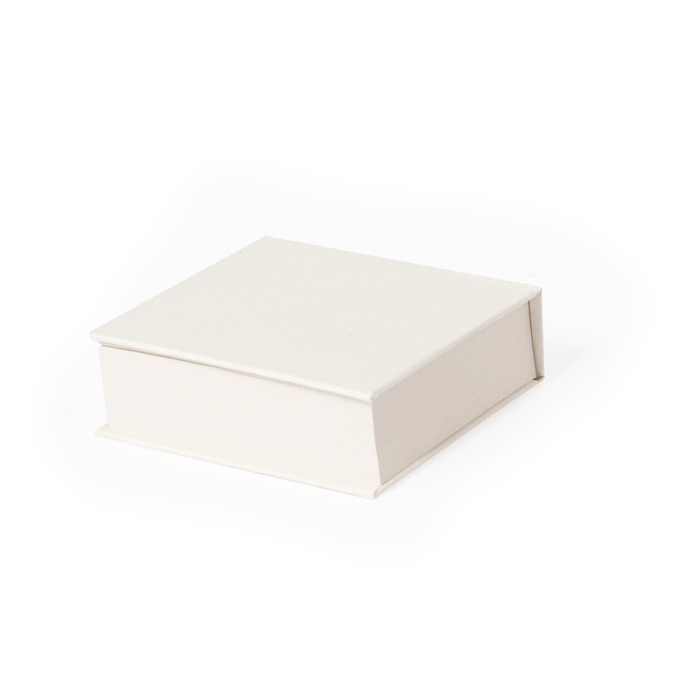 Carnet fabriqu  partir de briques de lait recycles