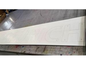 D�coupe lettrage PVC 5mm avec entretoise et plan de pose papier pour Eglise La Compassion Z�rich � Tavannes
